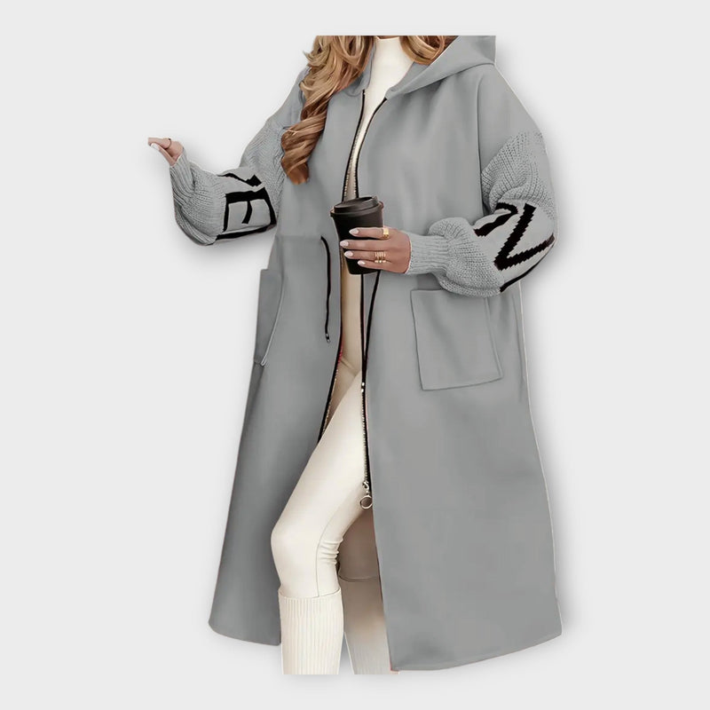 Κομψό Μακρύ Παλτό με Μοντέρνες Λεπτομέρειες