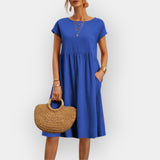 Μίντι Φόρεμα με Καθαρές Γραμμές