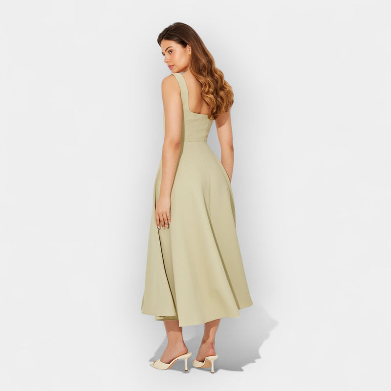 Μίντι Φόρεμα Με Αέρινη Γραμμή