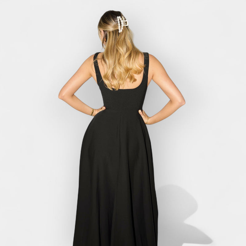 Μίντι Φόρεμα Με Αέρινη Γραμμή