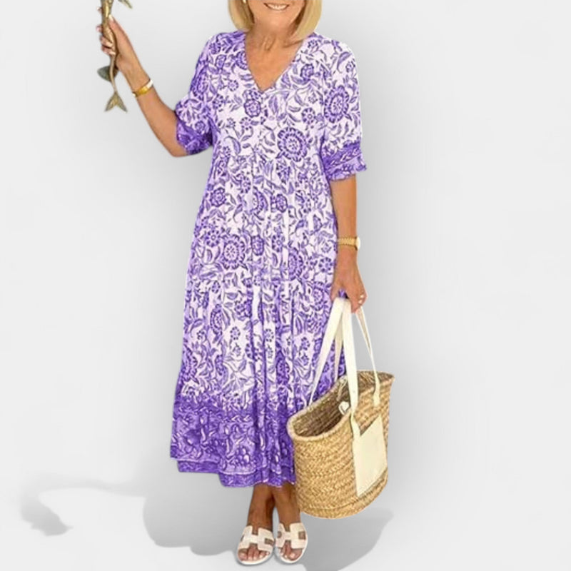 Ανάλαφρο καλοκαιρινό φόρεμα με λουλουδάτο μοτίβο