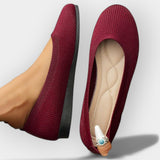 Λιτά Σανδάλια με Διακριτικό Στυλ