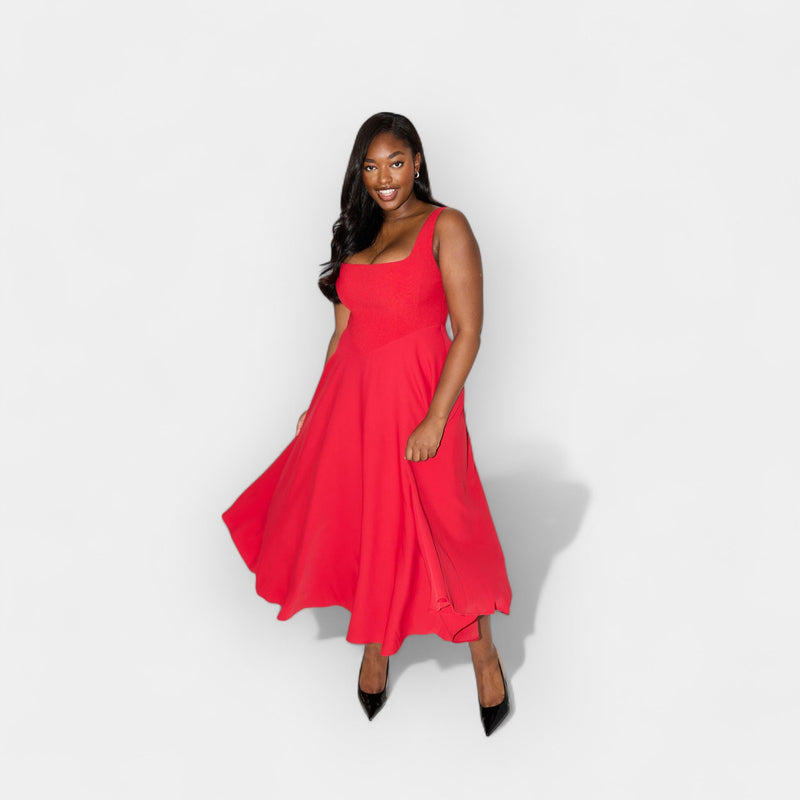 Μίντι Φόρεμα Με Αέρινη Γραμμή